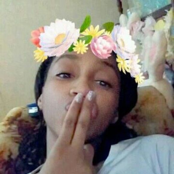 Meet your Posher, Alana - Picture 1 of 1